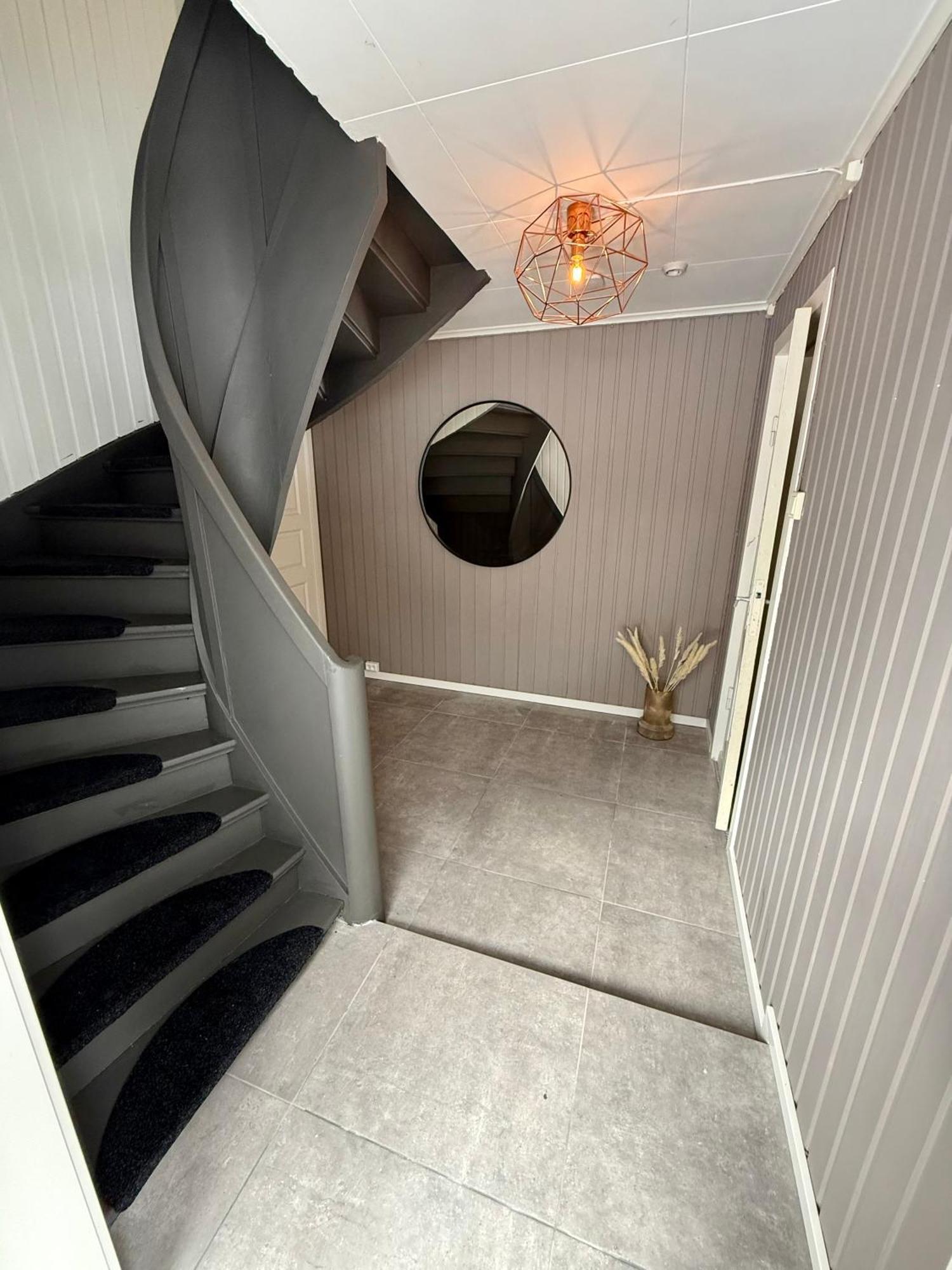 5 Bedroom With Svolvaergeita View
