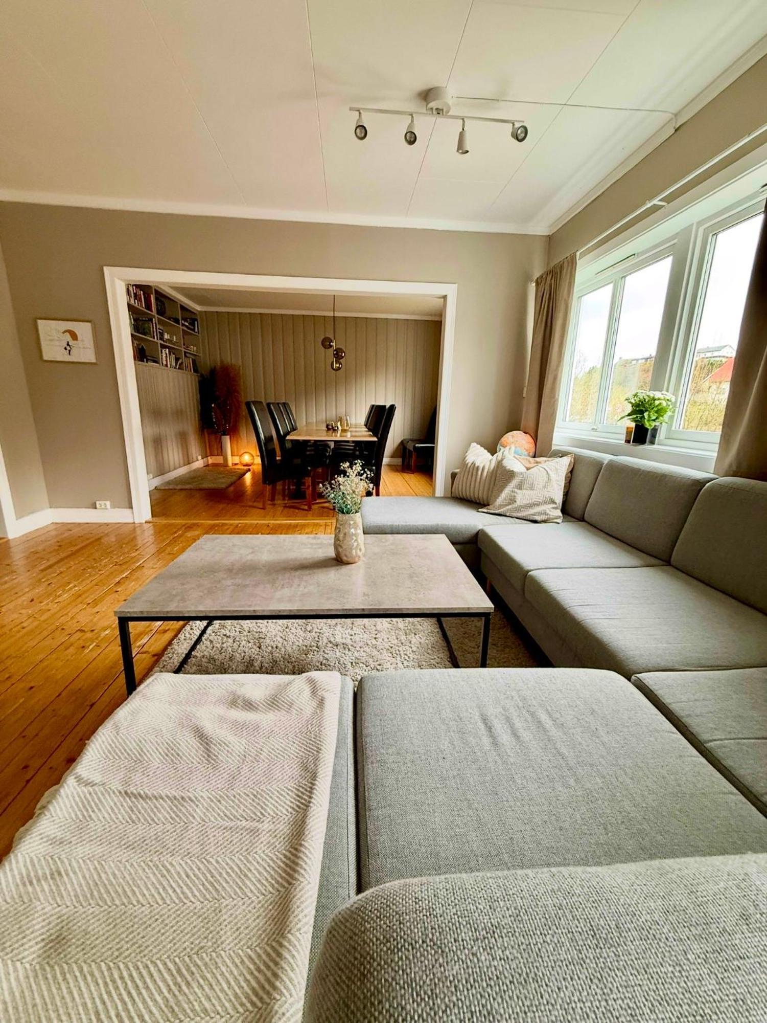 5 Bedroom With Svolvaergeita View